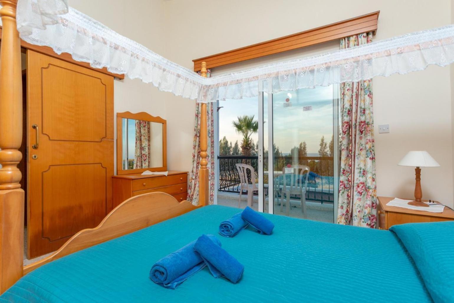 Argaka Sun Tria Villa Paphos